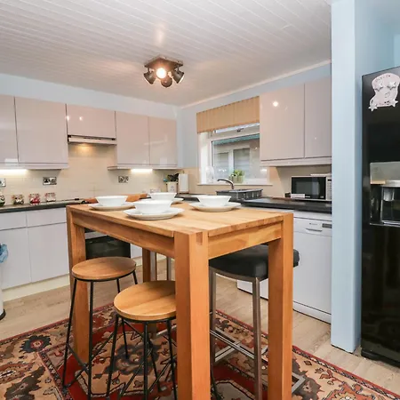 בית נופש The *